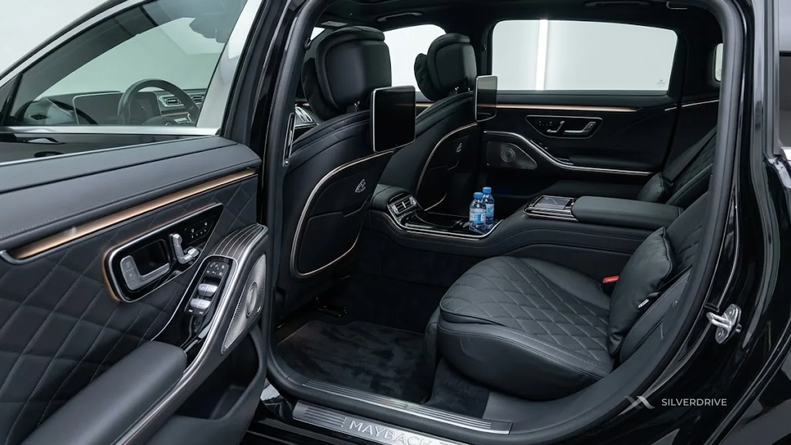 Interior of the Mercedes-Maybach