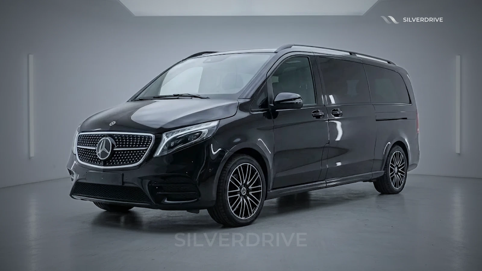 Mercedes V-Class, chauffeur driven by SilverDrive