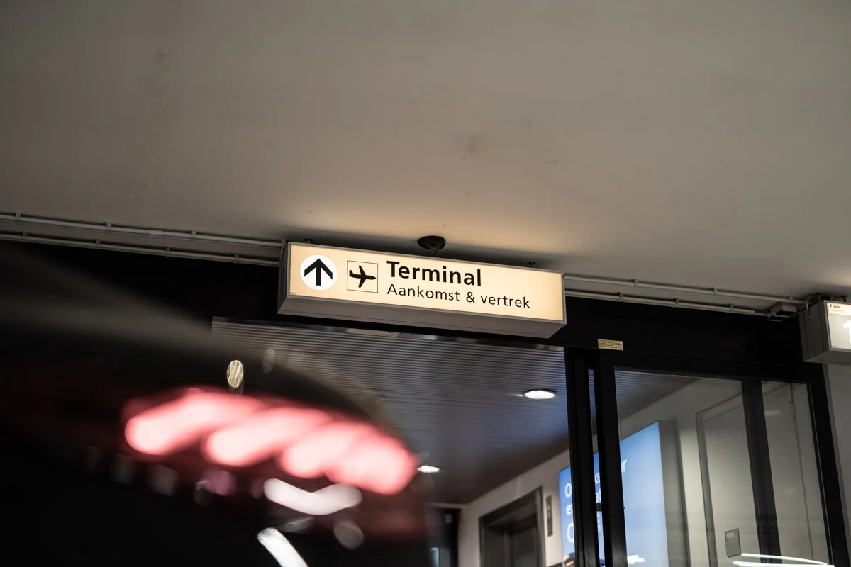 Amsterdam schiphol VIP centreairport entry sign